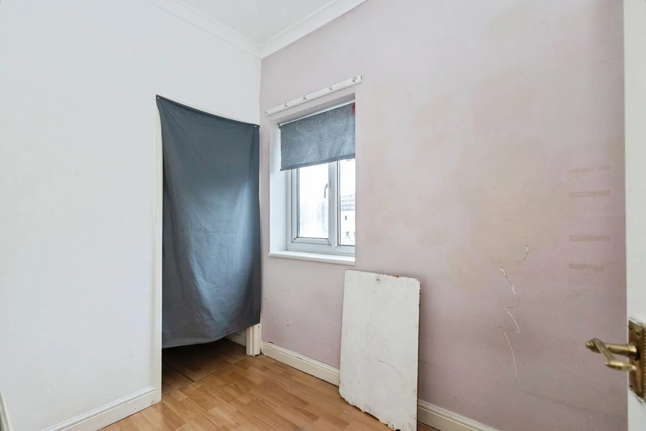 Park Square, Ashton-under-Lyne, Greater Manchester, OL6, photo 10