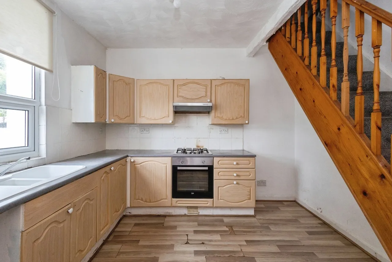 Park Square, Ashton-under-Lyne, Greater Manchester, OL6, photo 5