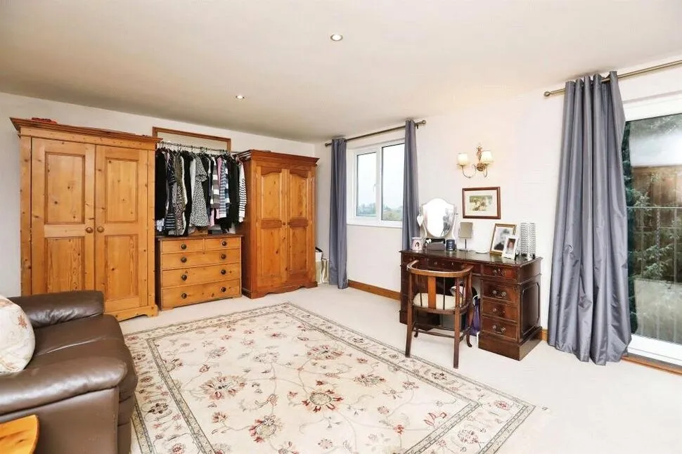 Danedale Avenue, Minster on Sea, Kent, ME12, photo 6