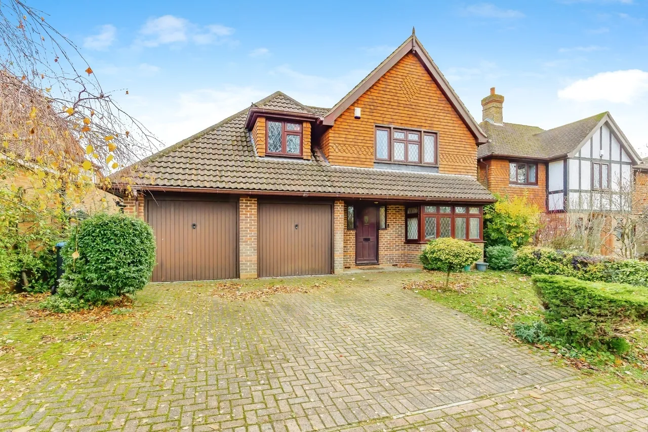 Deacon Place, Caterham, Surrey, CR3, photo 2