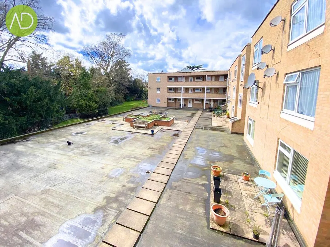 Woodgrange Court Rawdon Drive, Hoddesdon, Herts EN11 8DQ, photo 6
