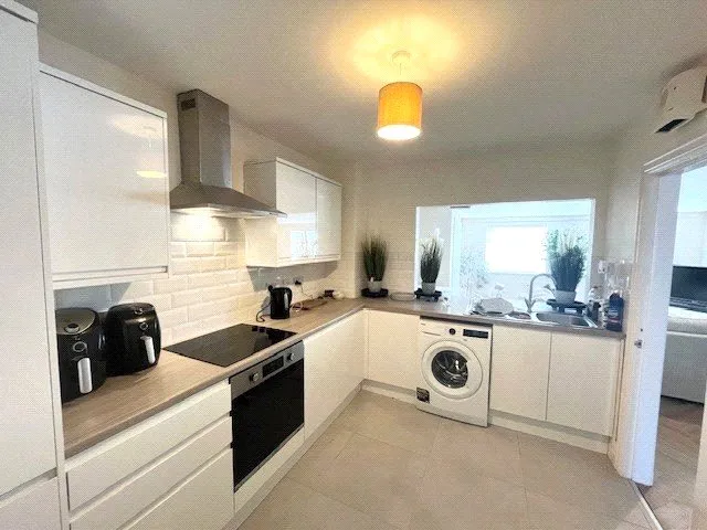 Eddisbury Square, Frodsham, WA6, photo 6