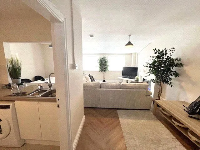 Eddisbury Square, Frodsham, WA6, photo 7