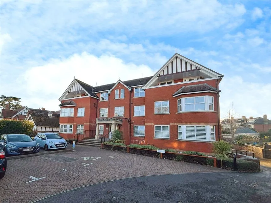 2 bed flat for sale — Cyprus Road, Exmouth, Devon, EX8