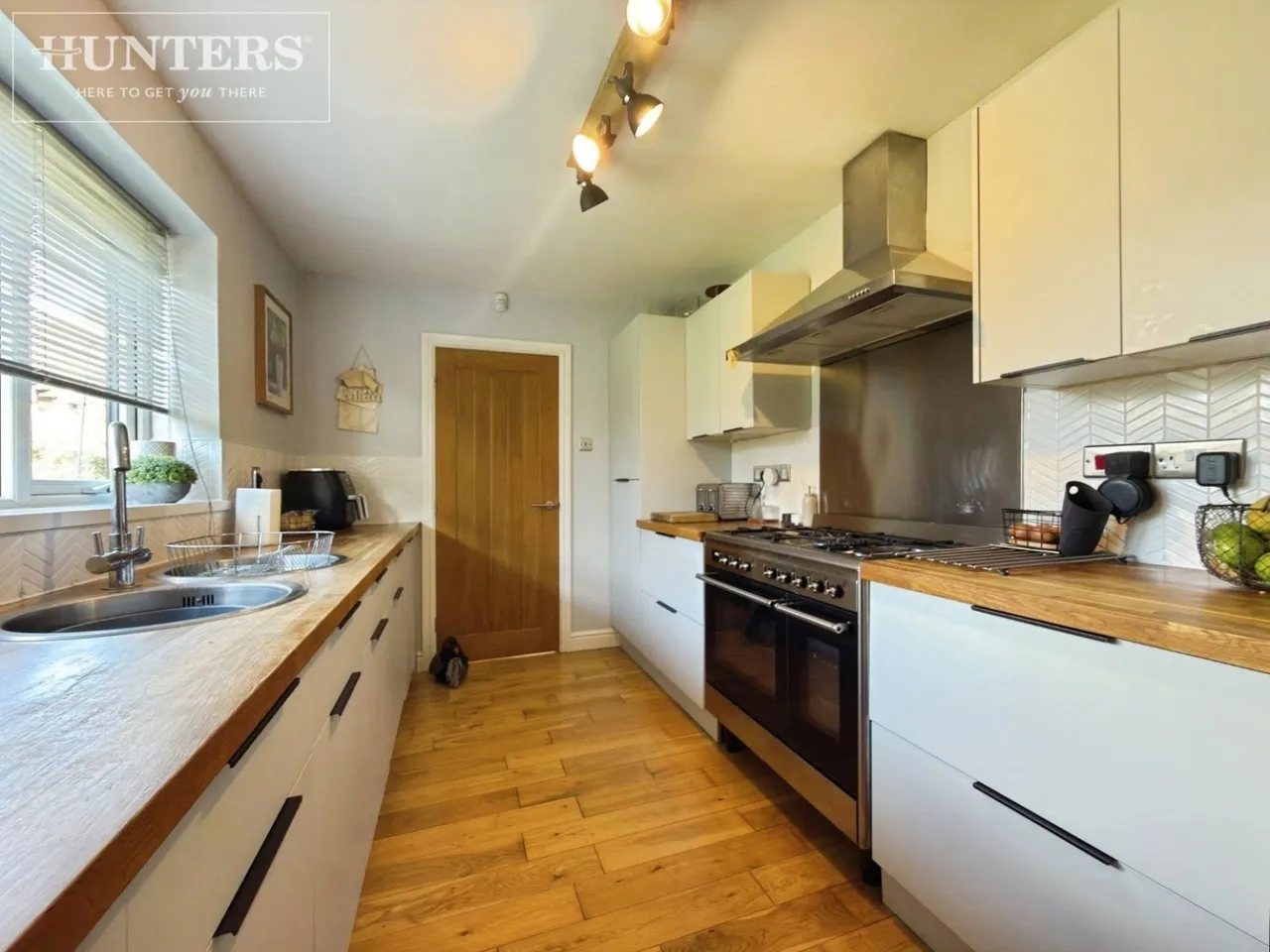 Meadowfield Drive, Hoyland, S74, photo 7