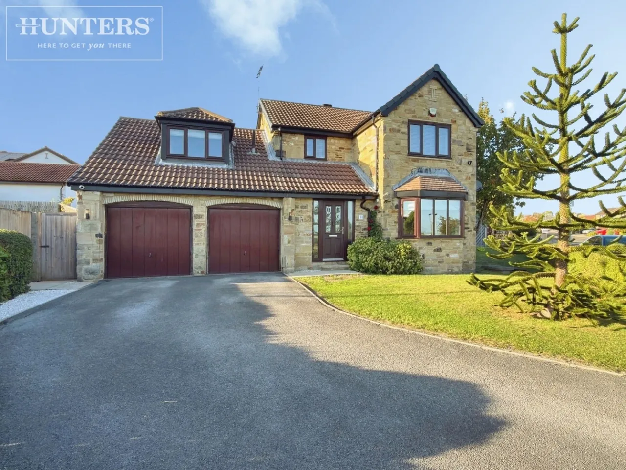 4 bed house for sale, Meadowfield Drive, Hoyland, S74