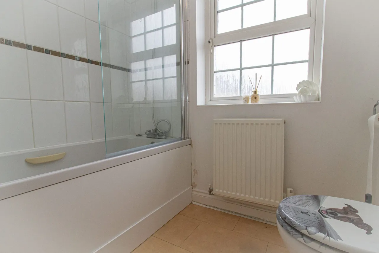Harrow Road, Fleet, GU51 1JD, photo 15