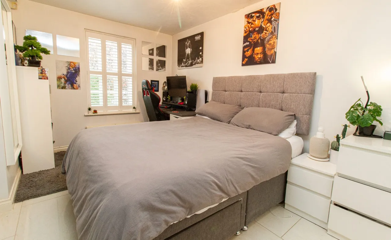 Harrow Road, Fleet, GU51 1JD, photo 9
