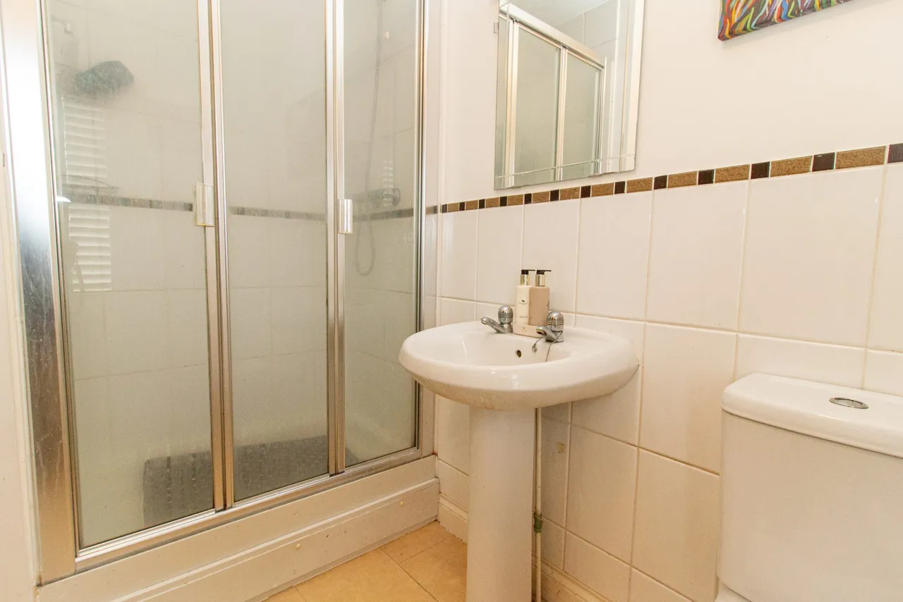 Harrow Road, Fleet, GU51 1JD, photo 12