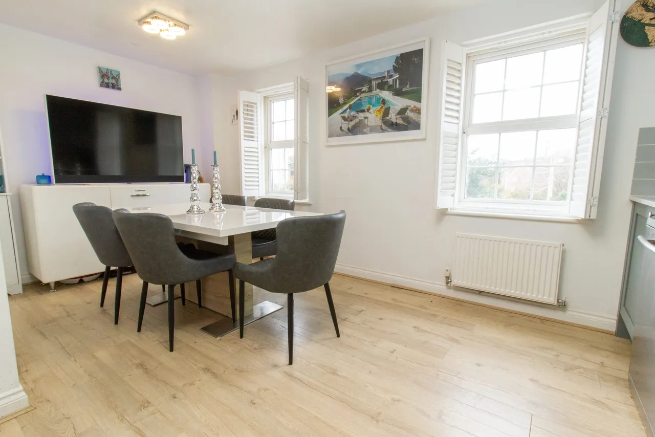 Harrow Road, Fleet, GU51 1JD, photo 6