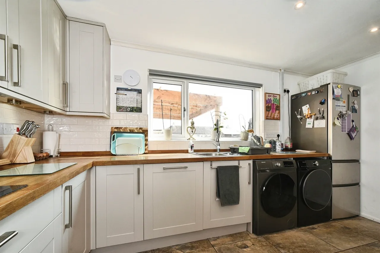 Wood Park, Ludgershall, SP11, photo 8