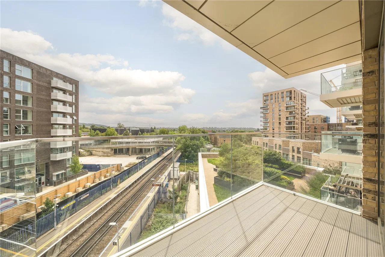 Plowden Road, London, SE3 9JE, photo 9