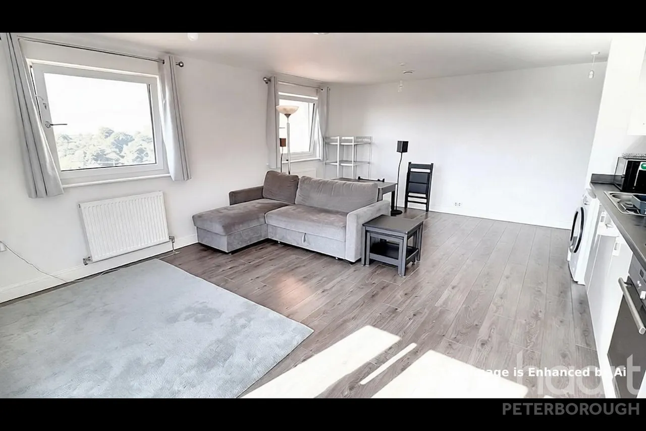 Hawksbill Way, Peterborough, PE2, photo 5