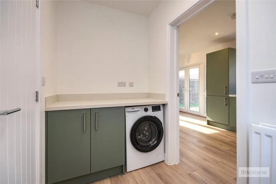 Moors Field Drive, Little Dunmow, CM6, photo 9