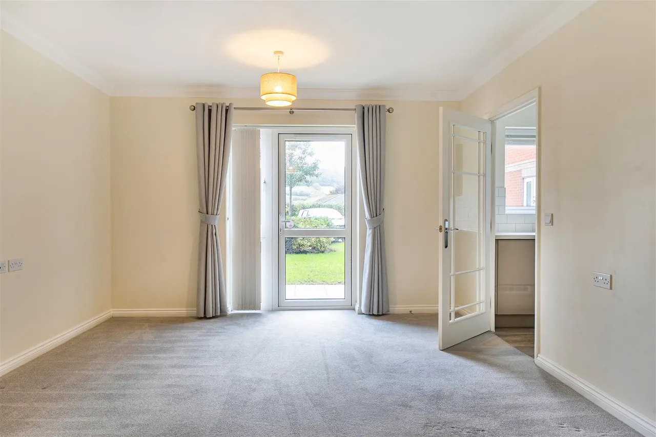 South Lawn, Sidmouth, EX10, photo 4