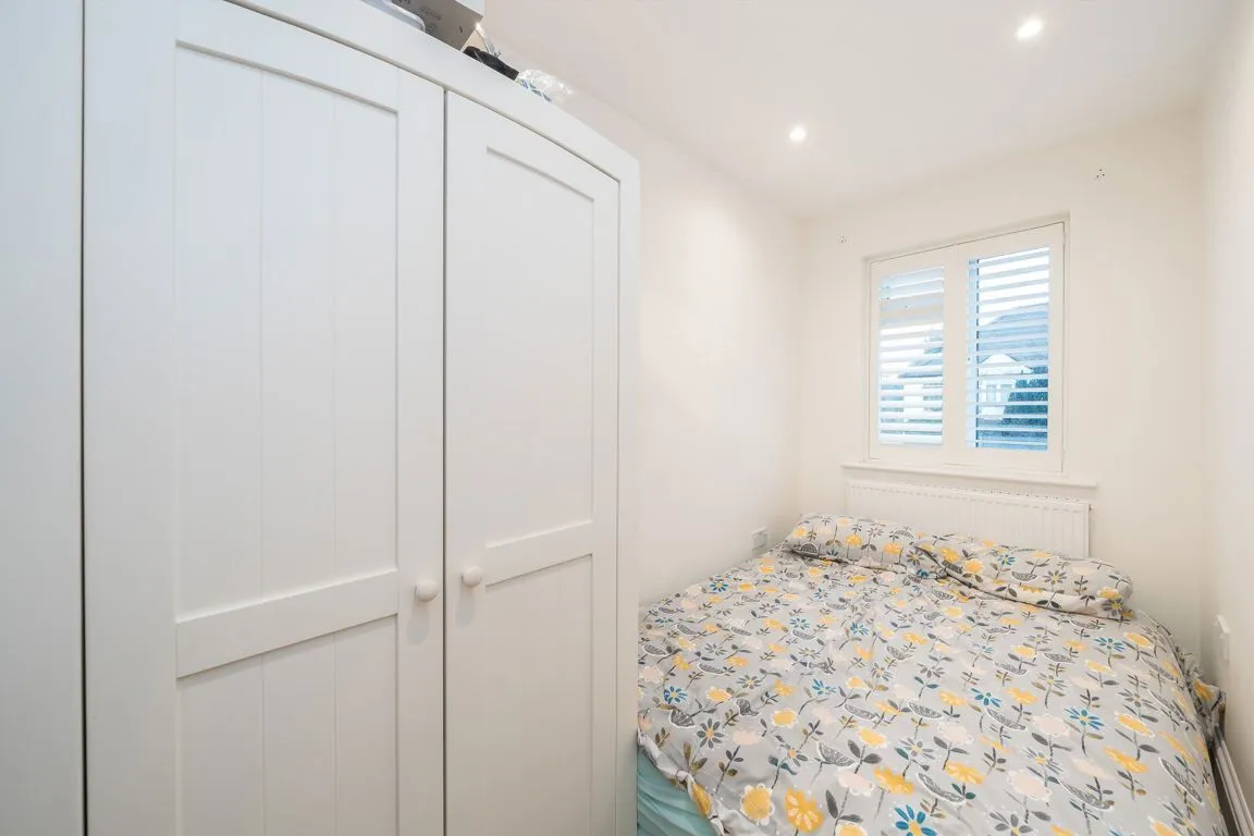 Argyle Avenue, TW3, photo 10