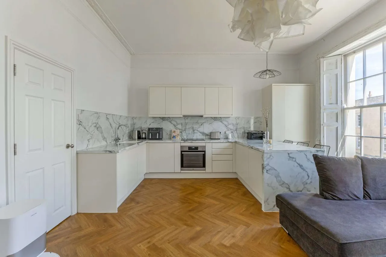 Meridian Place, Clifton, Bristol, BS8 1JG, photo 2