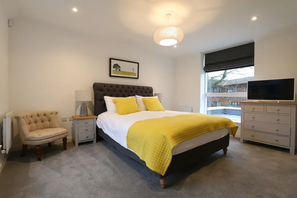 Furlong Road Bourne End SL8, photo 8