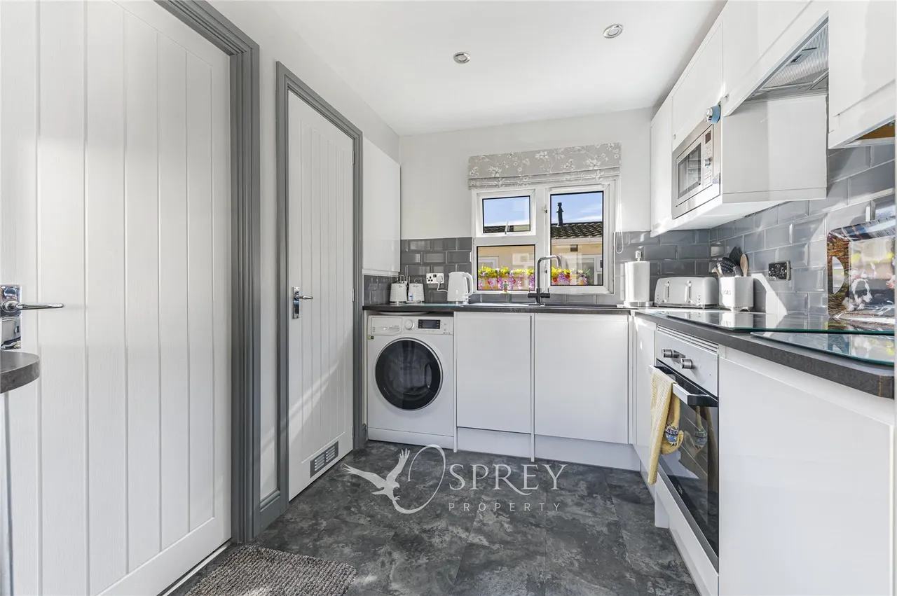 Park Avenue, Melton Mowbray, LE13, photo 6