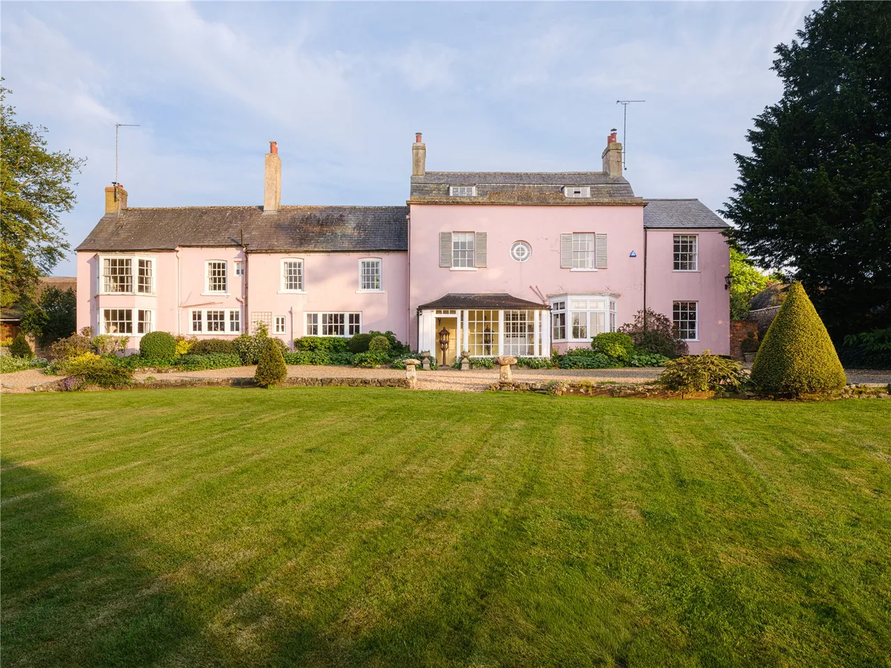 6 bed house for sale, West Overton, Marlborough, SN8