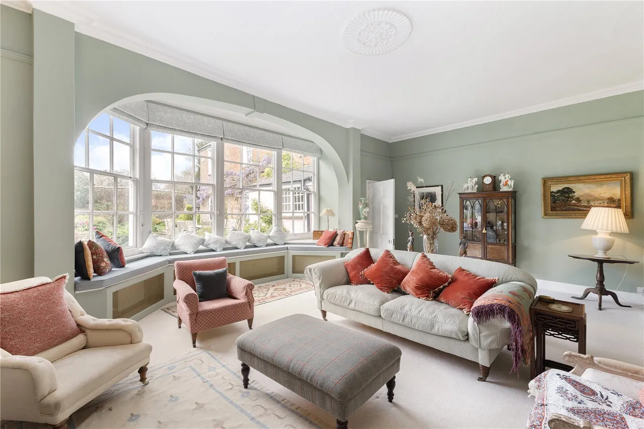 West Overton, Marlborough, SN8, photo 3