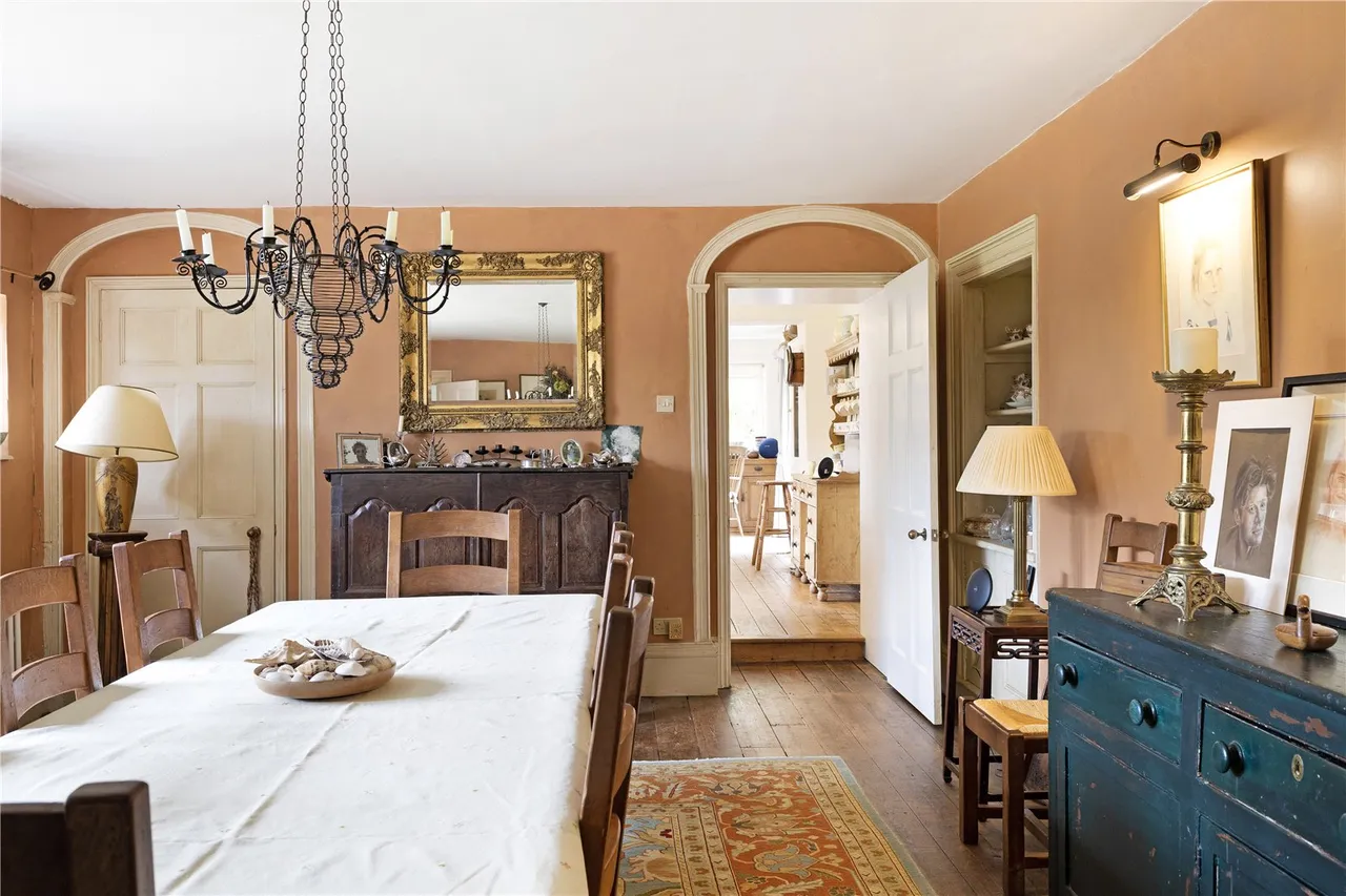 West Overton, Marlborough, SN8, photo 11