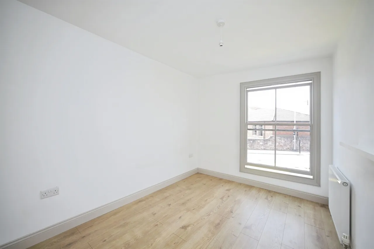 Kingston Road, Taunton, TA2, photo 17