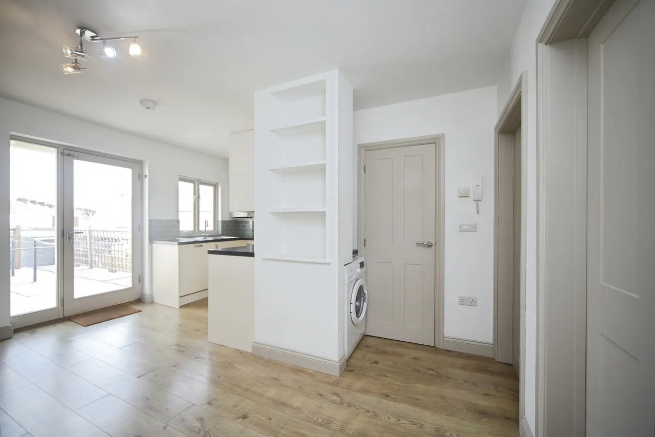 Kingston Road, Taunton, TA2, photo 13