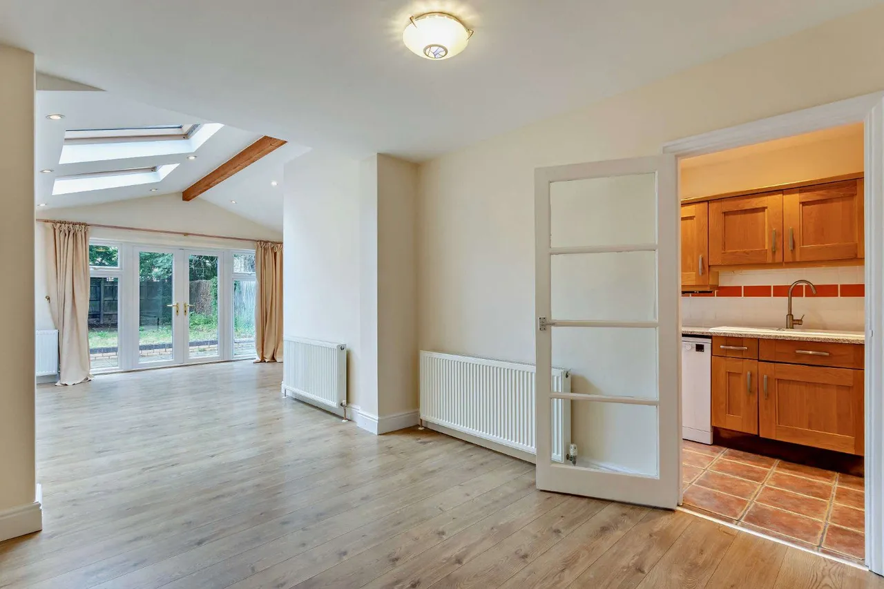 St. Andrews Road, Cambridge, Cambridgeshire, CB4 1DH, photo 2