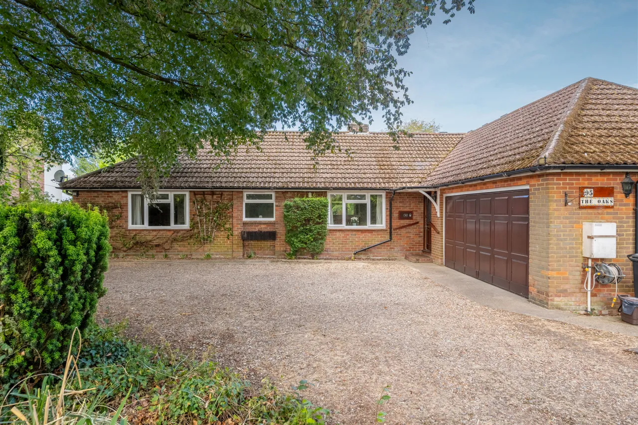 Chalkshire Road, Butlers Cross, HP17, photo 19