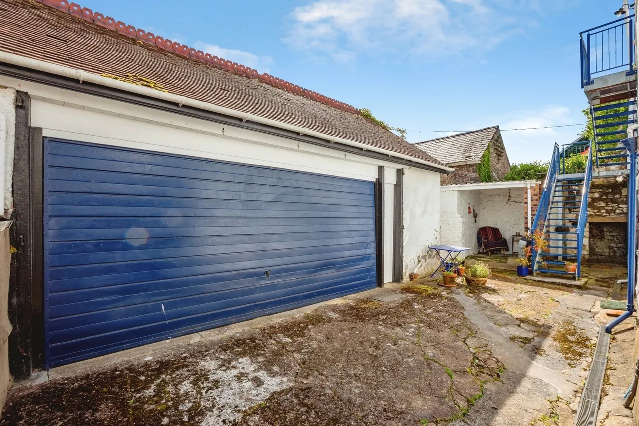 Church Street, Llangadog, SA19, photo 10