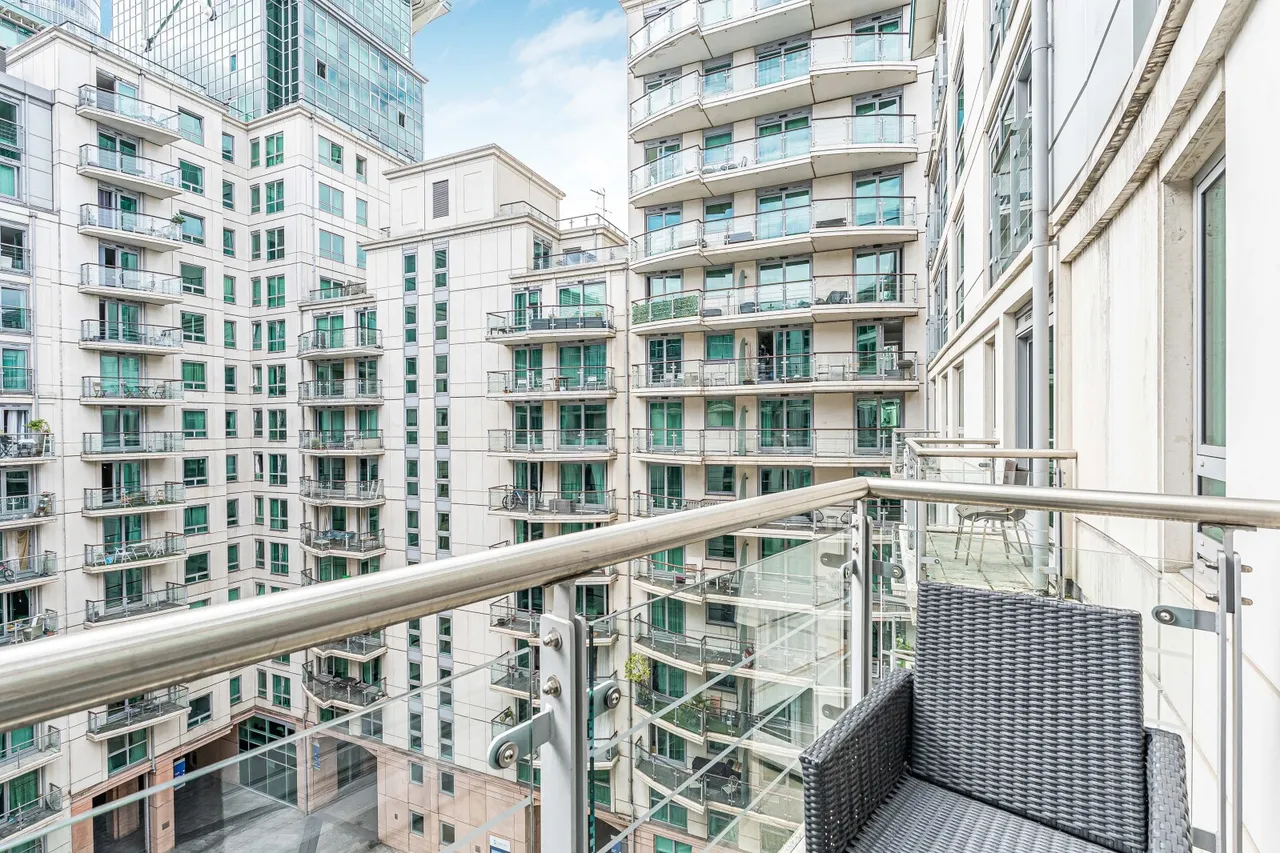 St George Wharf, London, SW8, photo 13