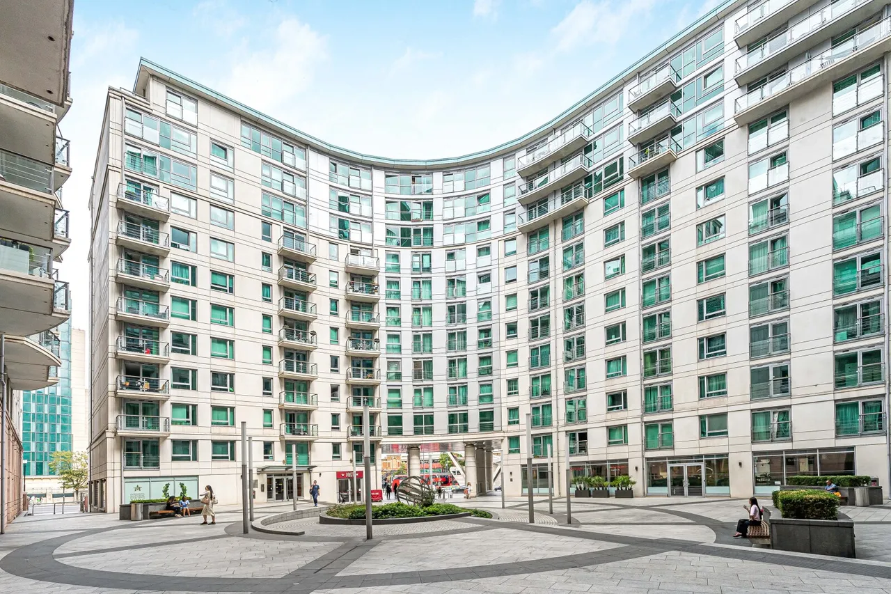 St George Wharf, London, SW8, photo 14