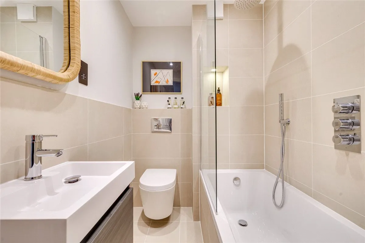 Standen Road, London, SW18, photo 9
