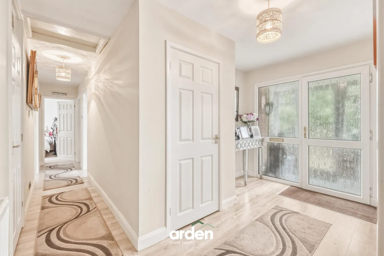 Orchard Grove, Astwood Bank, B96, photo 10