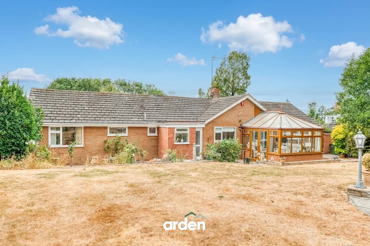 Orchard Grove, Astwood Bank, B96, photo 4