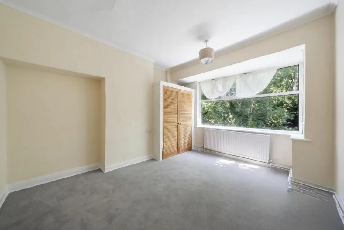 Clayhill Crescent, London, SE9 4JB, photo 12