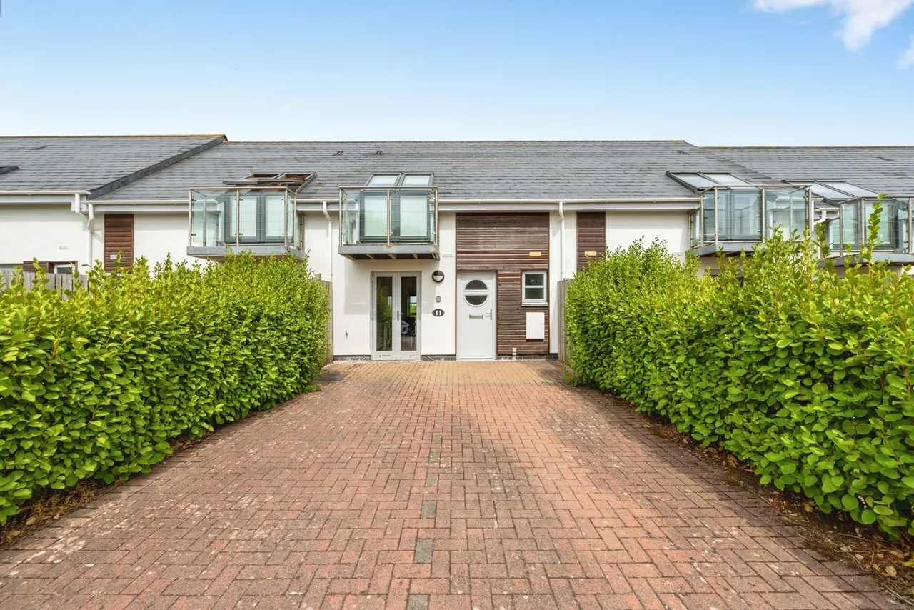 2 bed house for sale, Bay Retreat, St. Merryn Park, PL28