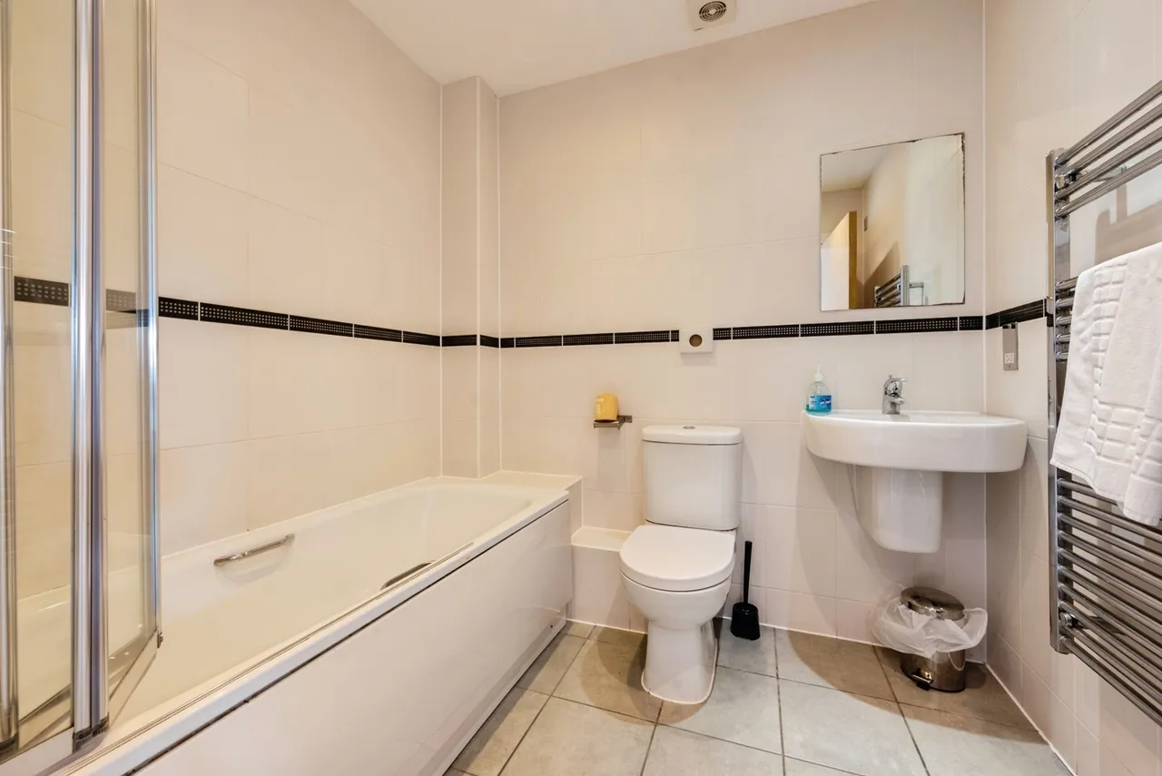 Bay Retreat, St. Merryn Park, PL28, photo 16