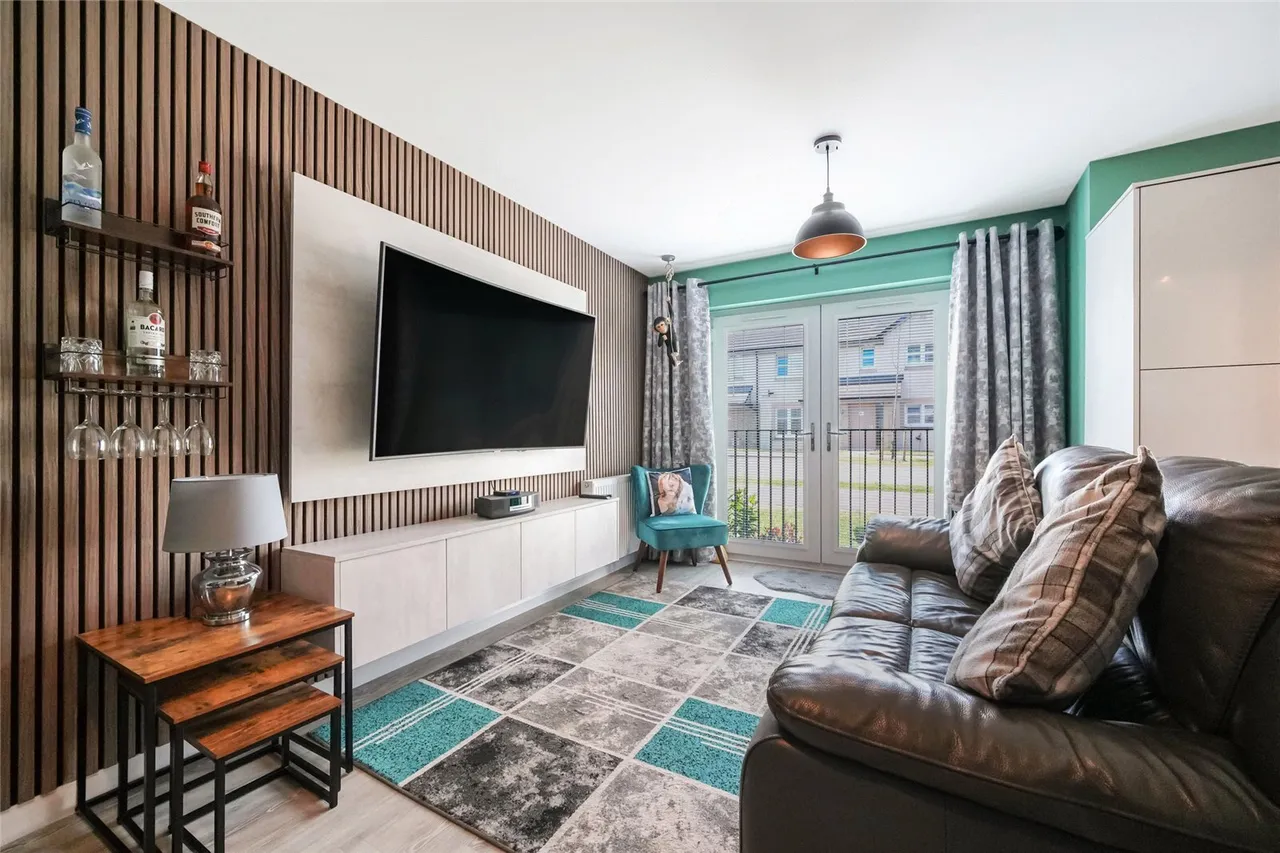 Snibble Gardens, Uphall Station, Livingston, West Lothian, EH54, photo 13