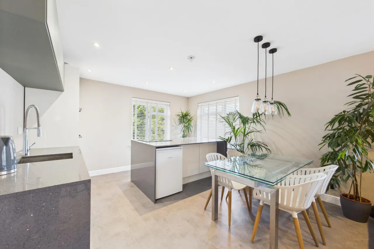 Beechfield, Kings Langley, WD4, photo 5