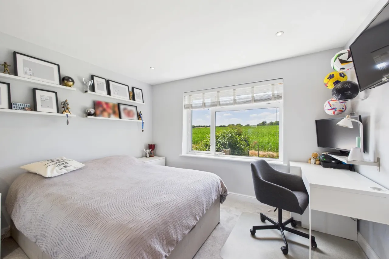 Beechfield, Kings Langley, WD4, photo 4