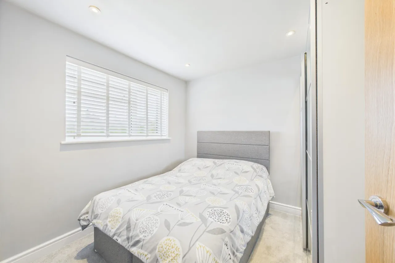 Beechfield, Kings Langley, WD4, photo 6