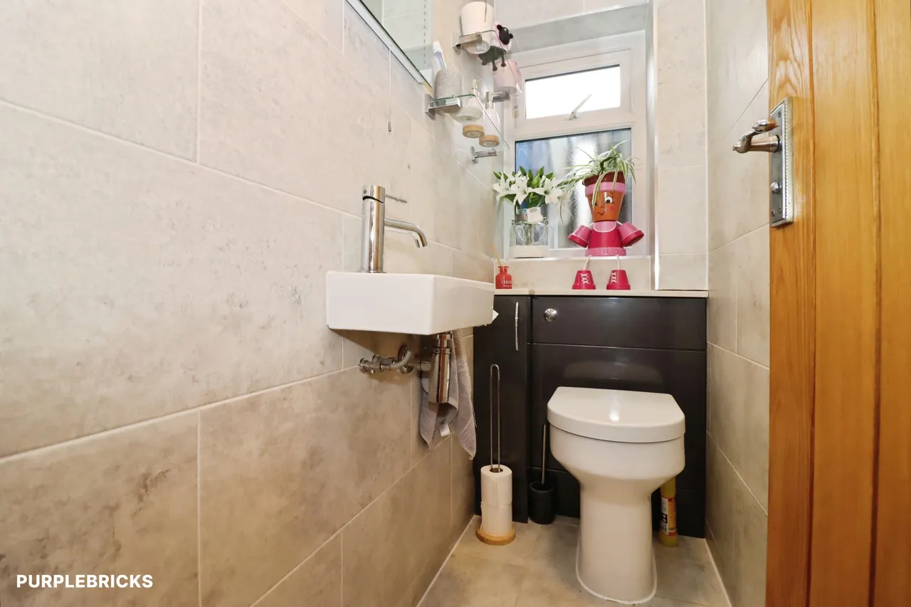 The Greenway, Worksop, S80, photo 14