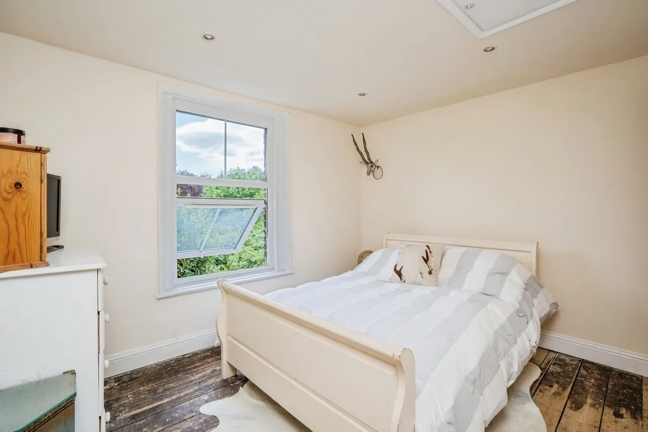 East Street, Emsworth, PO10, photo 11