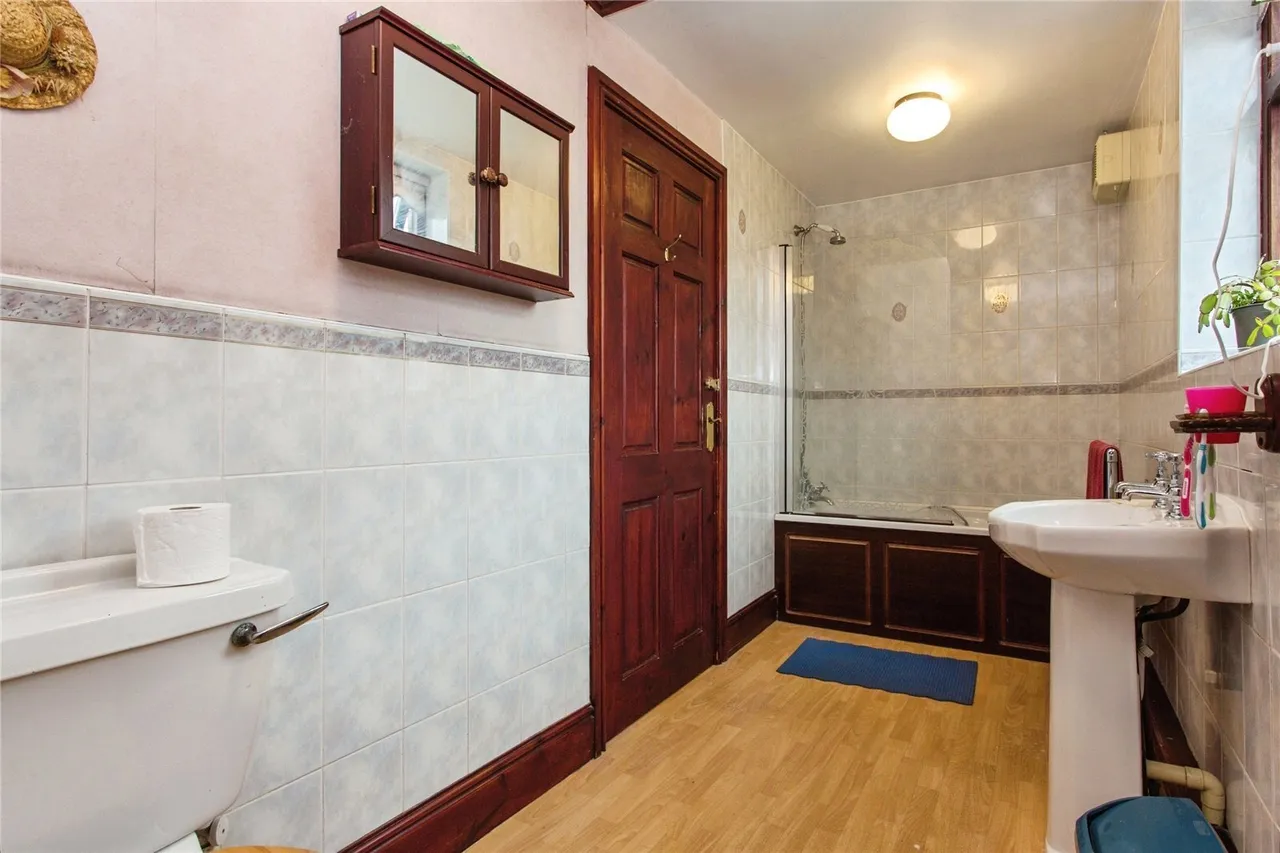 Miller Lane, Cottam, PR4, photo 16