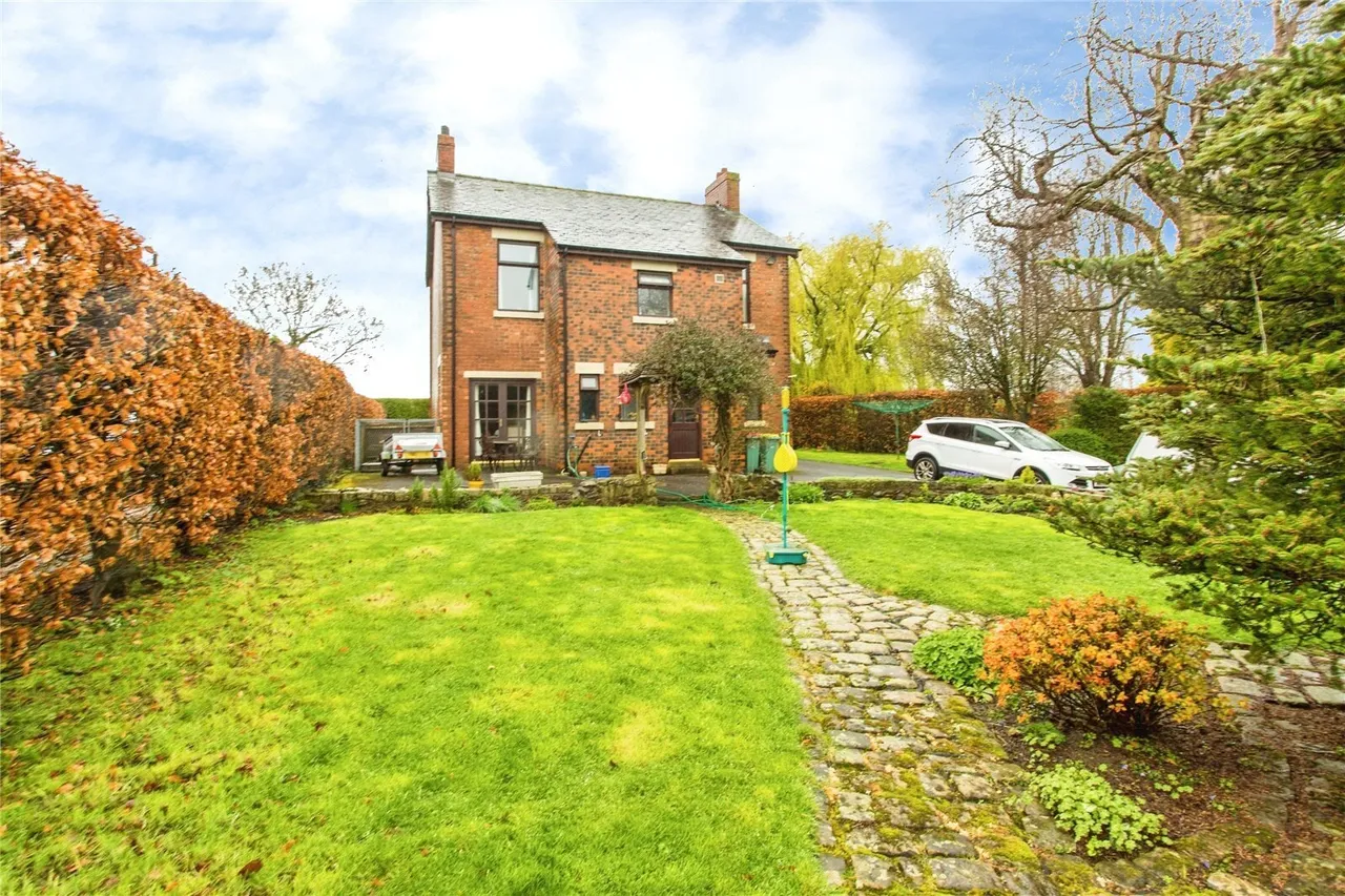 Miller Lane, Cottam, PR4, photo 2