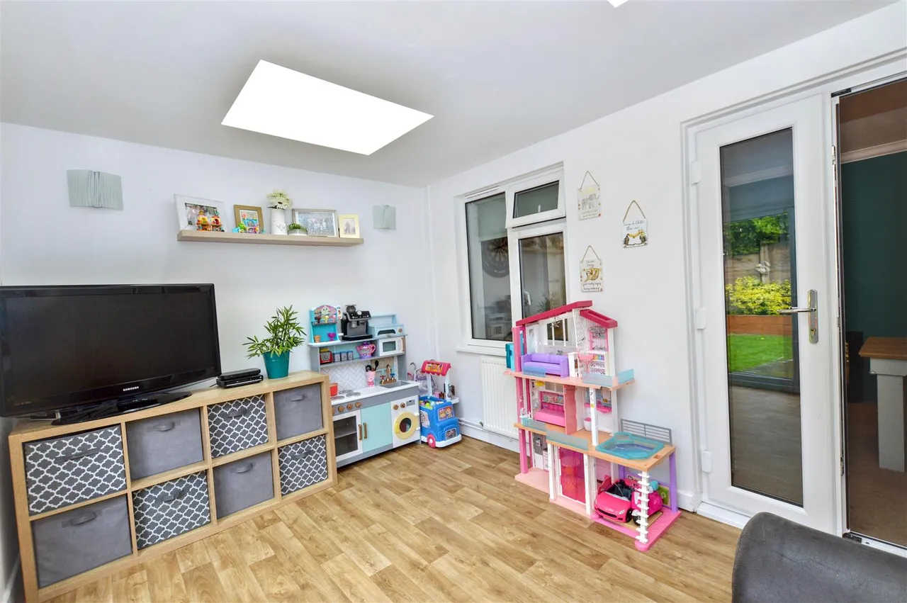 Pine Grove, Sheringham, NR26, photo 10