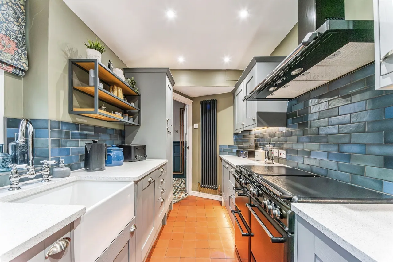 High Street, Ashbury, SN6, photo 12