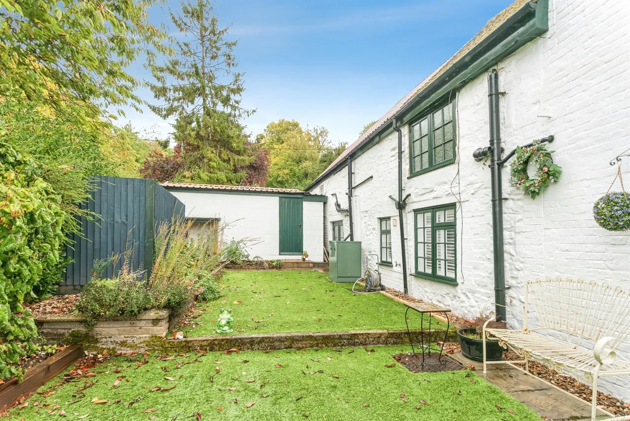 High Street, Ashbury, SN6, photo 29